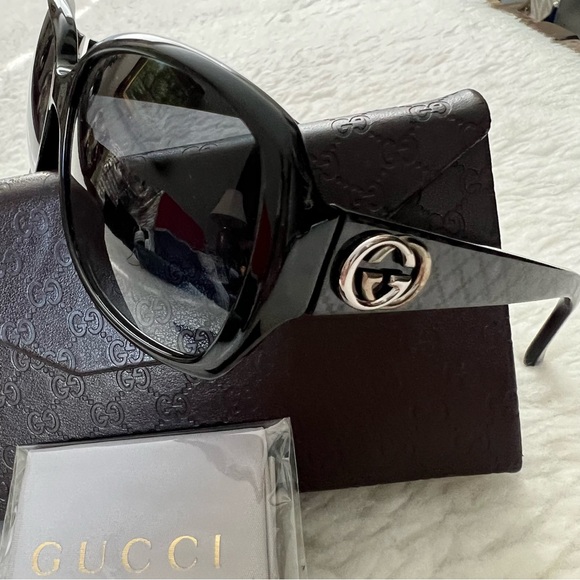 Gucci GG3178/K/S Black Gradient GG Logo Sunglasses w/Accessories - Picture 9 of 16